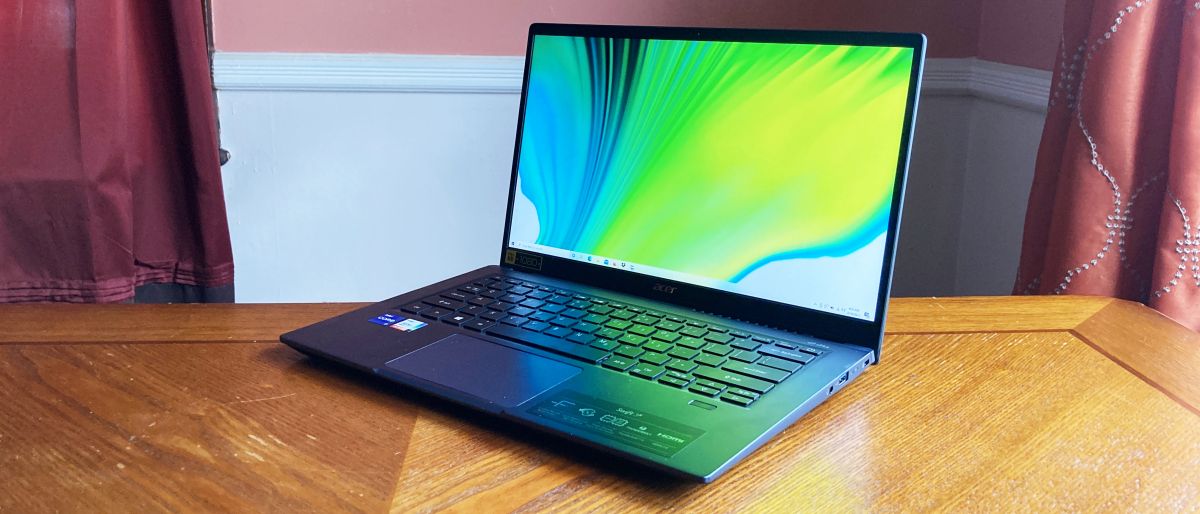 Acer Swift 3x-Test: Ein agiler Laptop für Ameisenkünstler Von Kimberly Gedeon Der Acer Swift 3x ist eine flotte Maschine für ungeduldige Inhaltsersteller, die einen leistungsstarken Laptop suchen, der leichte Foto- und Videobearbeitungen unterstützt.  Es ist jedoch eine Schande über diese Akkulaufzeit.