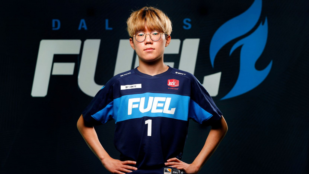 Dallas Fuel-Spieler, die in Hawaii als "COVID Express" bezeichnet werden