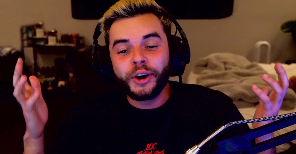 Nadeshot wird nach der Wette mit Froste tätowiert: "Sex ist vorübergehend, Spielen ist für immer"