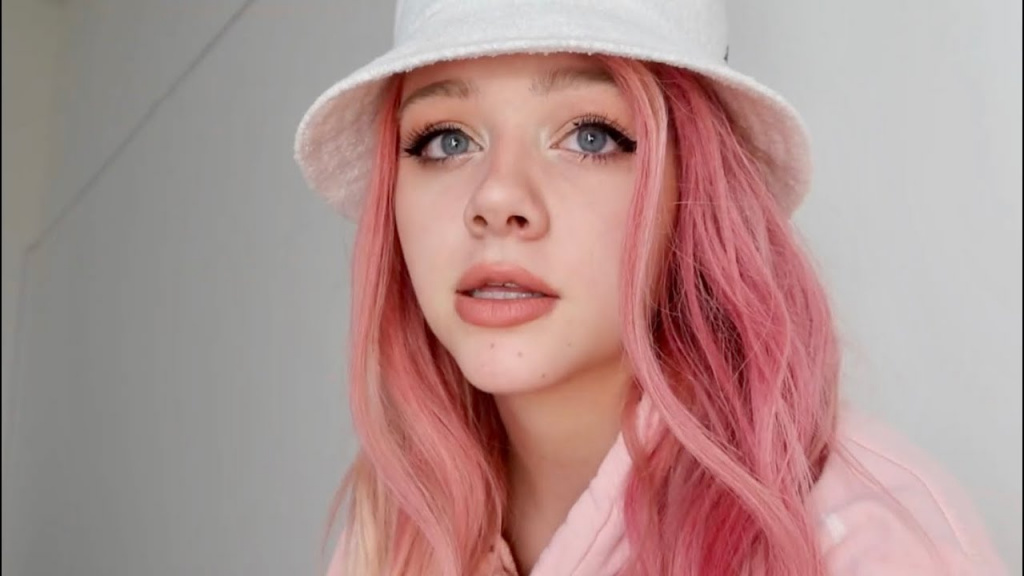 TikTok-Star Justine Paradise erhält nach der Anschuldigung von Jake Paul Morddrohungen