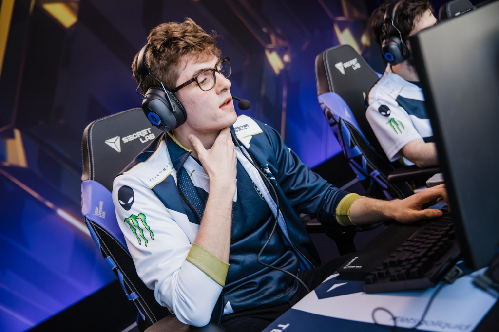 Alphari rührt den Pot nach Team Liquid Drop Star Top Laner