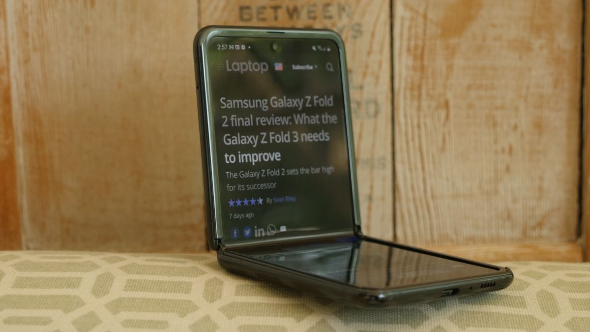 Samsung Galaxy Z Flip 5G im Test: Was das Galaxy Z Flip 3 verbessern muss