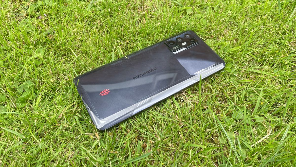 Red Magic 6R im Test: Flaggschiff-Killer als Gaming-Handy getarnt