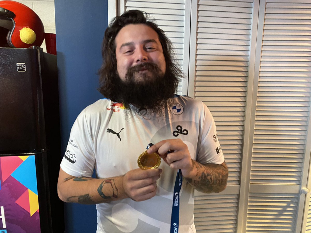 mang0 zerschmettere den Gipfel 11