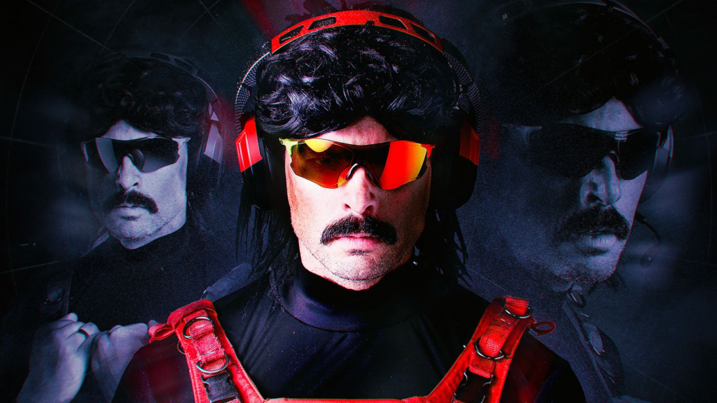 Dr. Disrespect schießt Spieler ohne Zielfernrohr aus einem Hubschrauber in Warzone