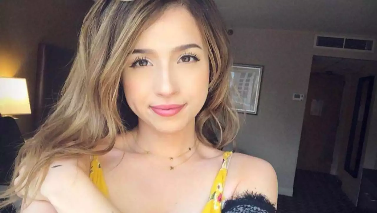 Pokimane macht es nichts aus, von ihren Fans "Mama" genannt zu werden