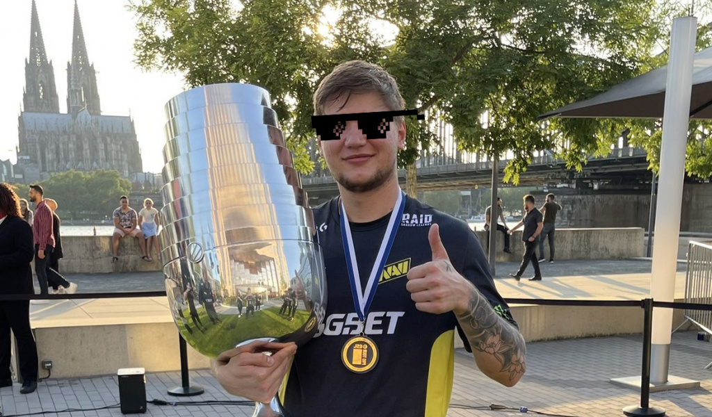 Best Esports Athlete s1mple 2021 Oleksandr Kostyliev dubbed voice video esports awards game awards