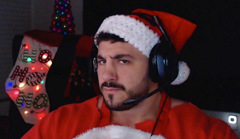 Nickmercs kündigt MFAM-Weihnachtsgeschenk im Wert von 300.000 US-Dollar an