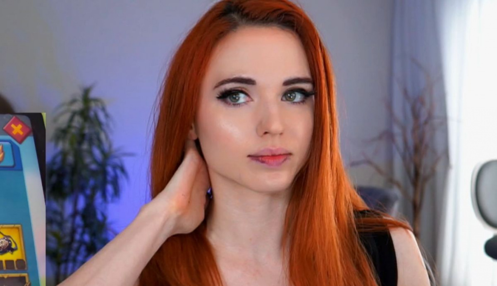 Amouranth fügt ihrem wachsenden Geschäftsimperium ein Unternehmen für aufblasbare Poolspielzeuge im Wert von 7 Millionen US-Dollar hinzu