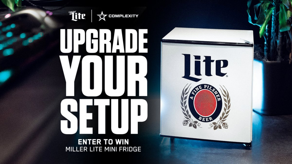 Complexity Gaming x Miller Lite Minikühlschrank