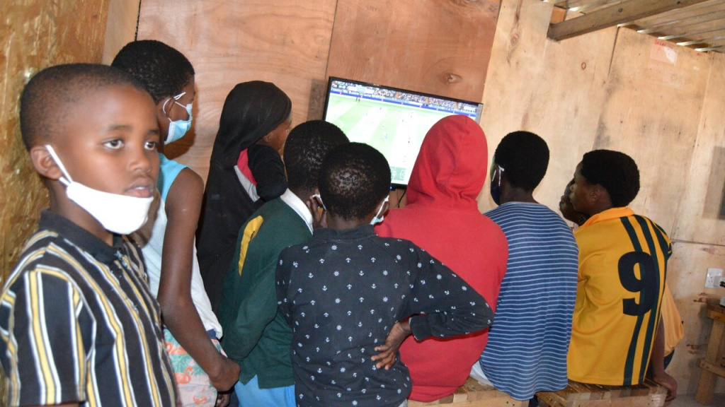 malumes spielplatz familie spielzentrum gemeinschaft kinder fifa