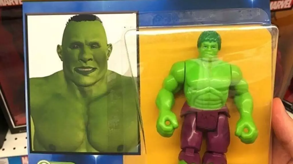 Das unglaubliche Hulk-Spielzeug schlägt Twitter aus der Nähe, verzerrtes Bild